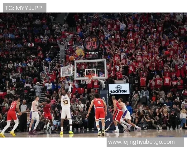 斯玛特调侃热火替补席遭裁判技术犯规引发热议 斯玛特调侃热火替补席遭裁判技术犯规引发热议