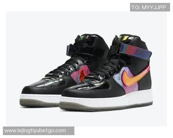 康涅狄格大学专属Kobe5PE配色亮相鞋舌独特哈士奇Logo设计引关注