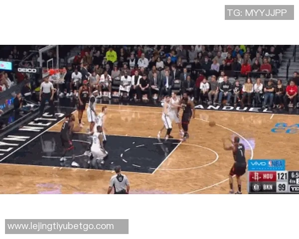 火箭队本季进攻效率超越联盟平均值9分创新世纪以来第二高力压15至16赛季勇士队